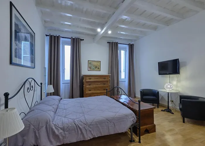 Domus Pastini *