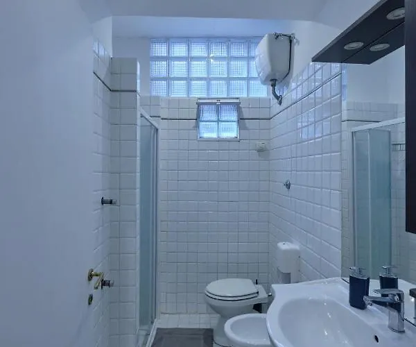 Domus Pastini * Rom